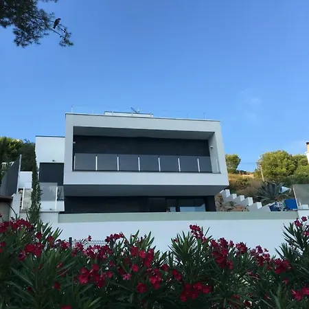 Holiday home Montgo L'Escala